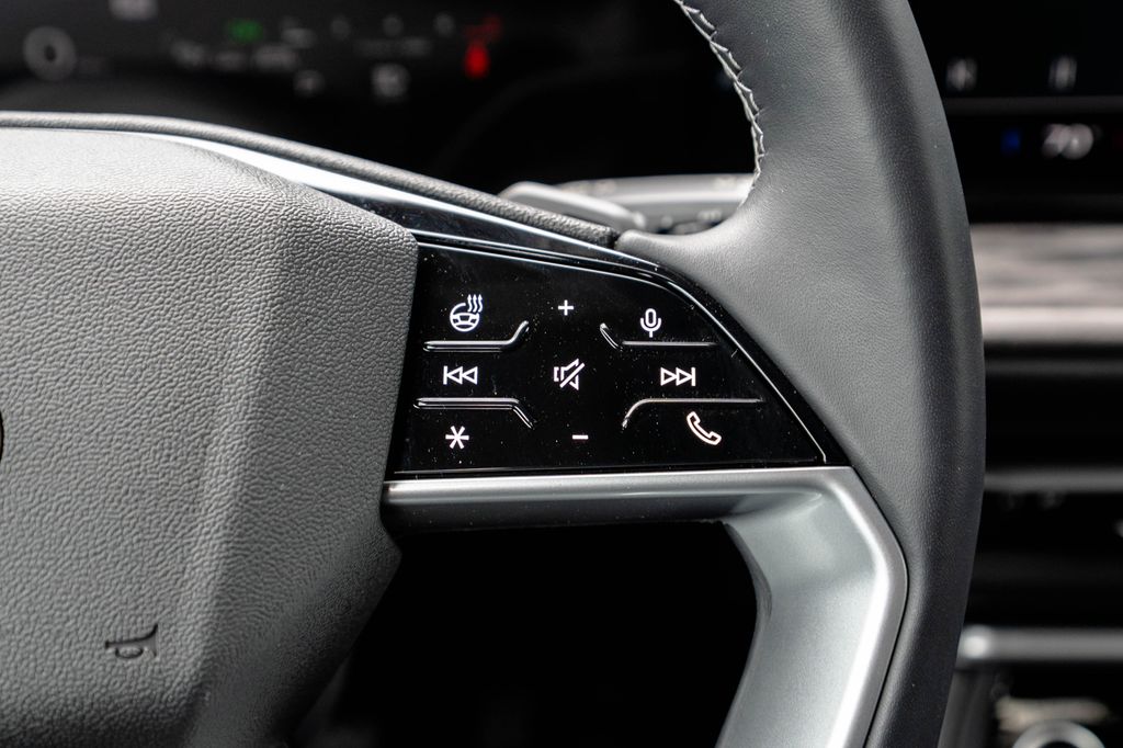2025 Audi Q5 Premium - Photo 16