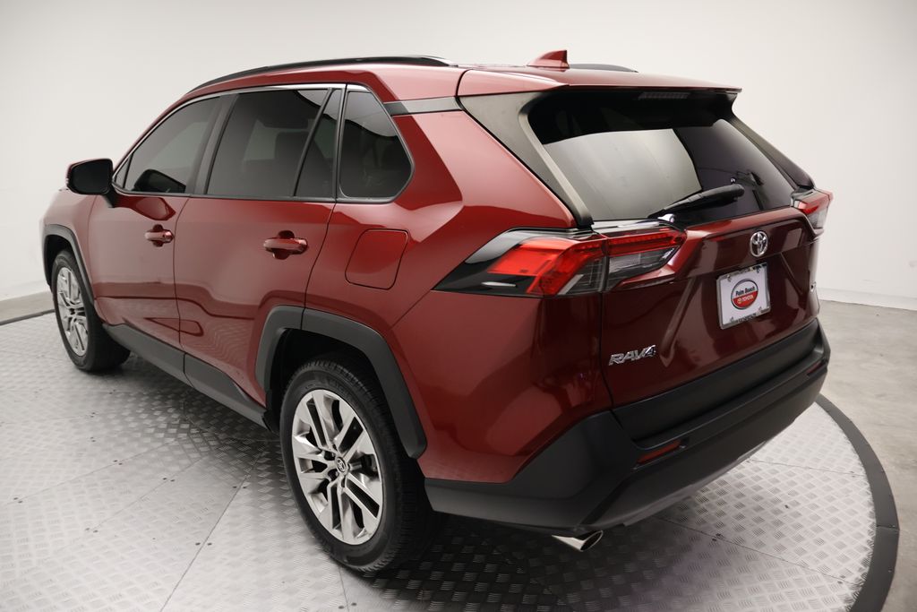 Thumbnail: 2021 Toyota RAV4 - 11