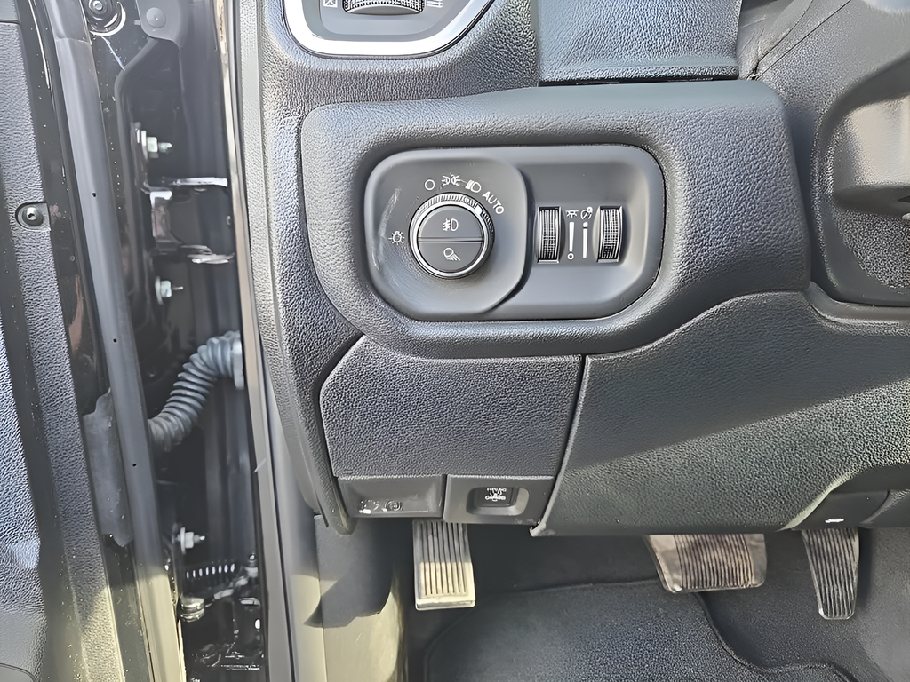 New Car 2025 Ram 2500  Laramie For Sale Under $80,000 In Austin, Texas
