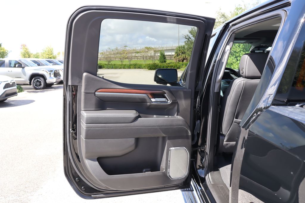 Thumbnail: 2024 GMC Sierra 1500 - 21