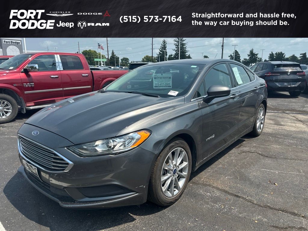 2017 Ford Fusion Hybrid SE FWD