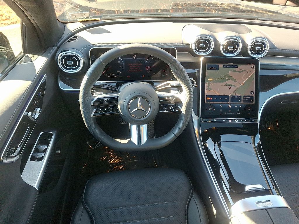 Thumbnail: 2025 Mercedes-Benz GLC - 11