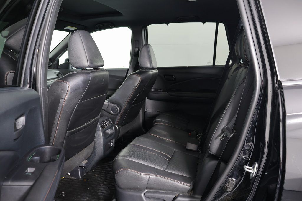 Thumbnail: 2023 Honda Passport - 11