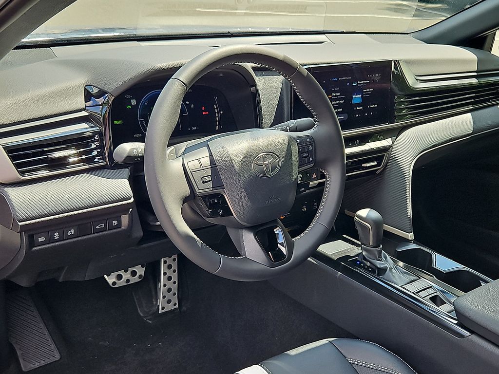 Thumbnail: 2025 Toyota Camry - 26