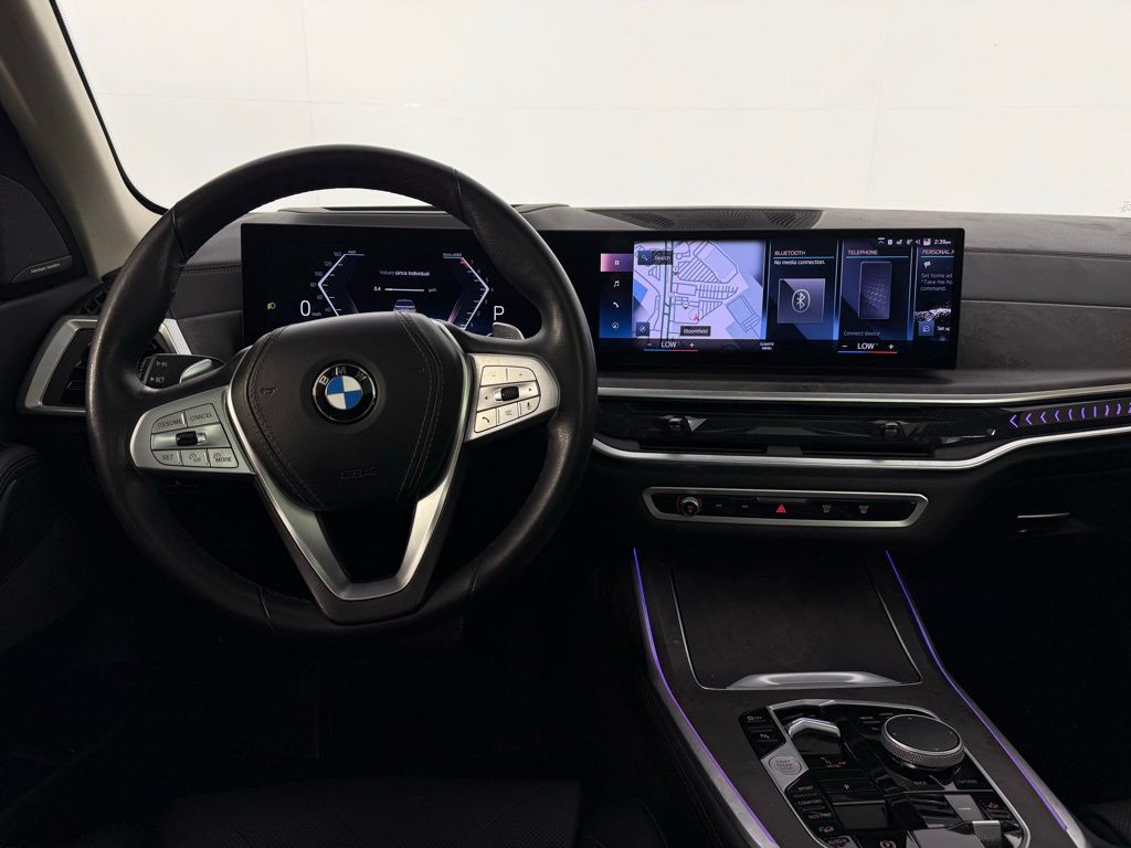 Thumbnail: 2023 BMW X7 - 12