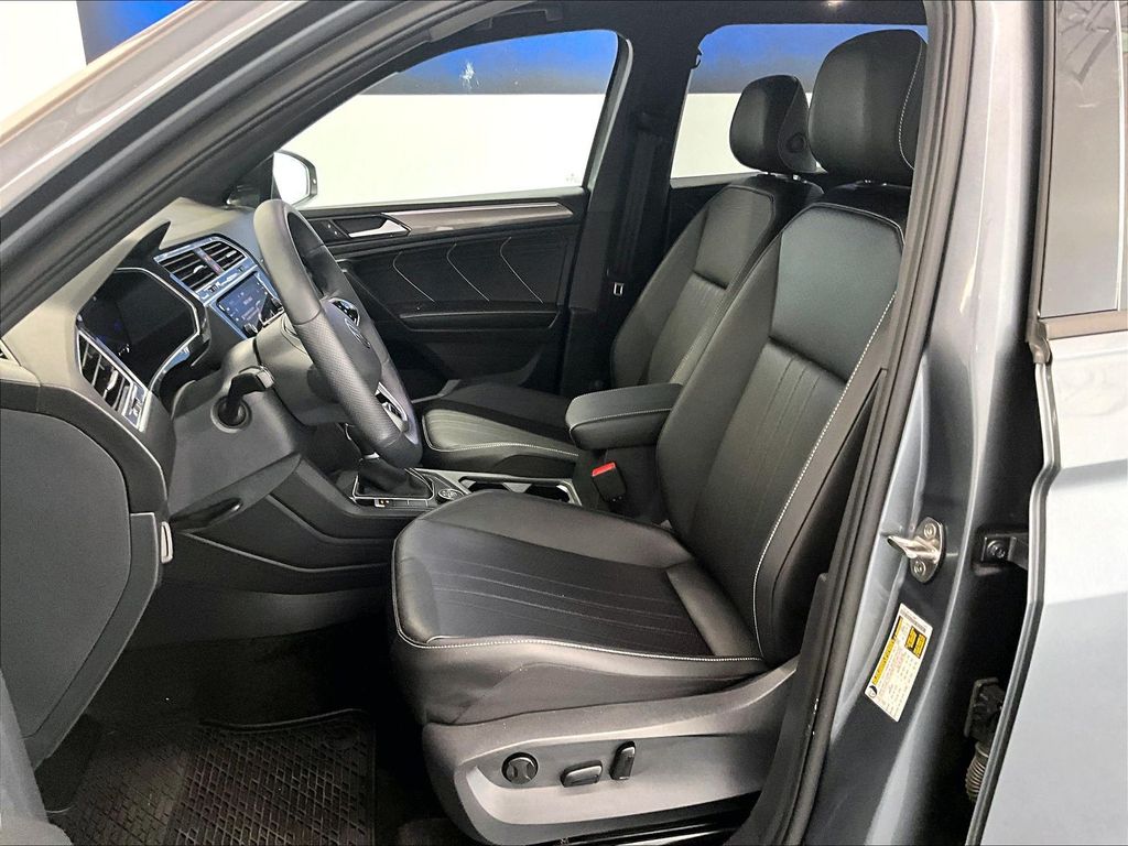 2024 Volkswagen Tiguan — photo 10