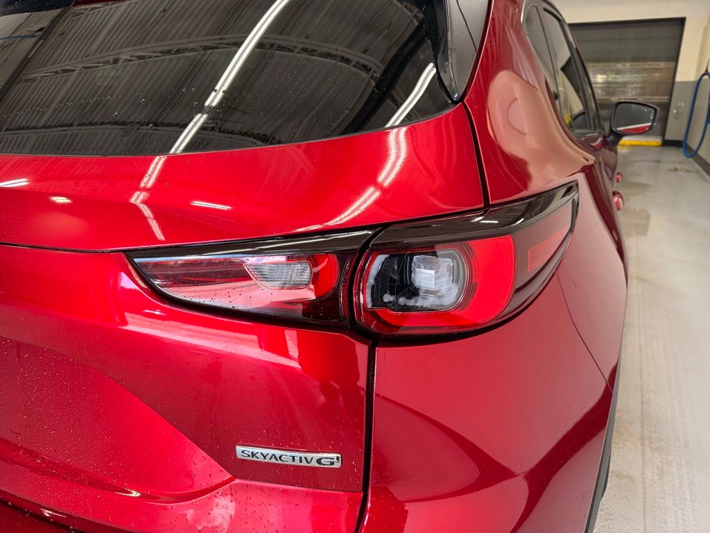 Thumbnail: 2022 Mazda CX-5 - 5
