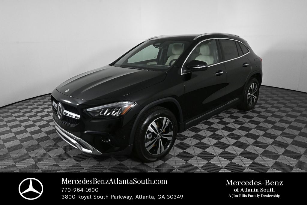 Night Black 2026 Mercedes-Benz GLA SUV / Crossover Front-Wheel Drive 8-Speed Dual Clutch