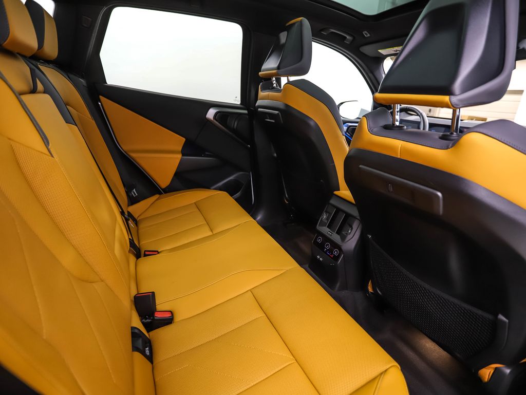 Thumbnail: 2025 BMW X3 - 25