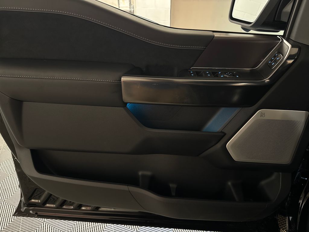 New 2026 Black Ford Platinum image 22