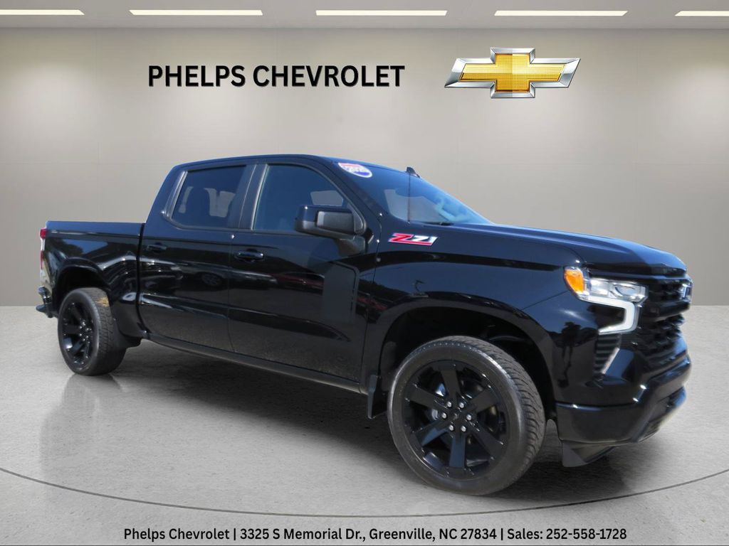 2025 Chevrolet Silverado 1500 RST Crew Cab 4WD