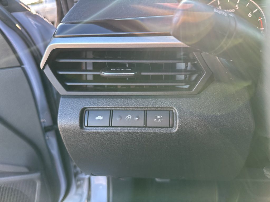 Used Car 2023 Nissan Altima  2.5 Sr For Sale Under $25,000 In Austin, Texas