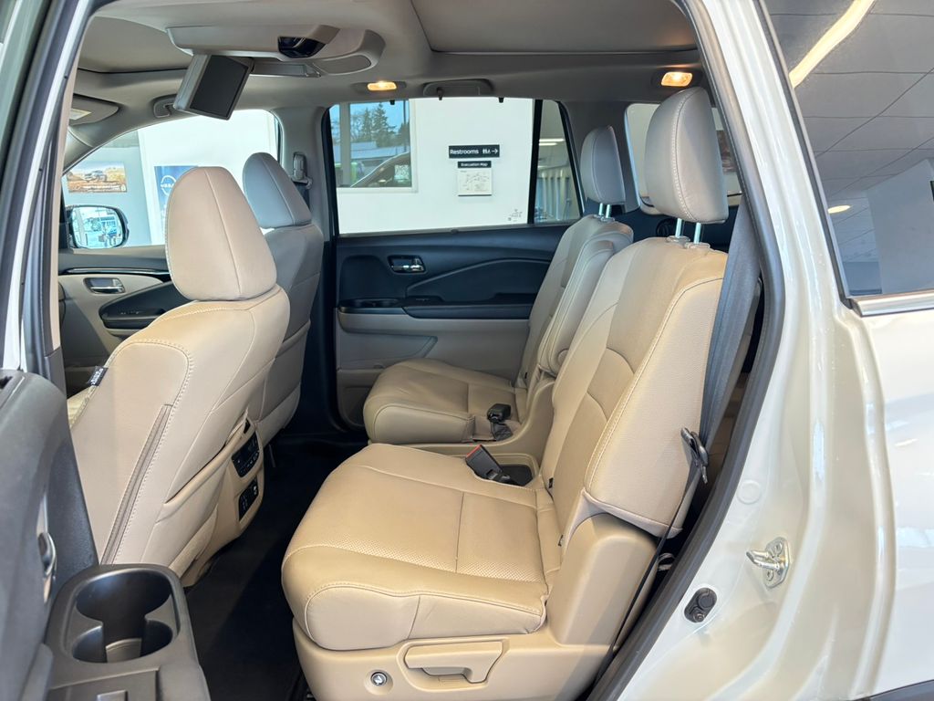 2022 Honda Pilot Elite