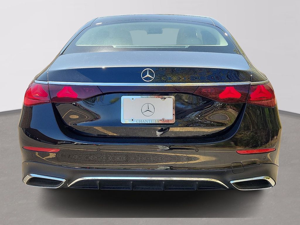 Thumbnail: 2025 Mercedes-Benz E-Class - 5
