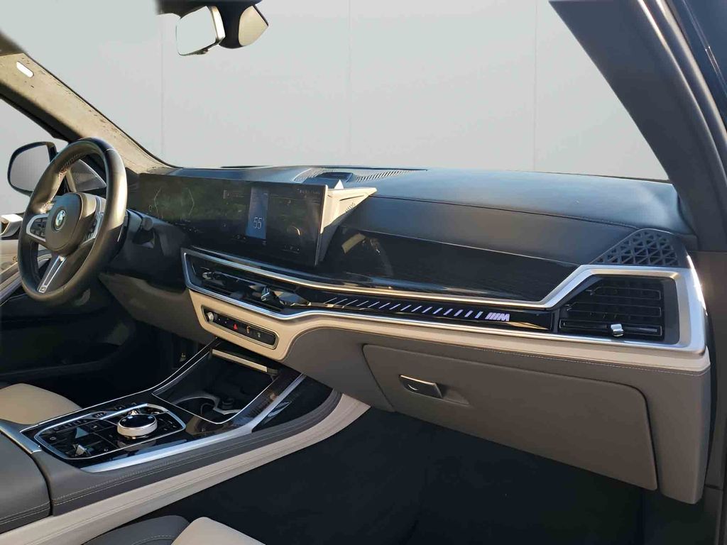 Used Car 2023 Bmw X7  M60i For Sale Under $70,000 In Austin, Texas