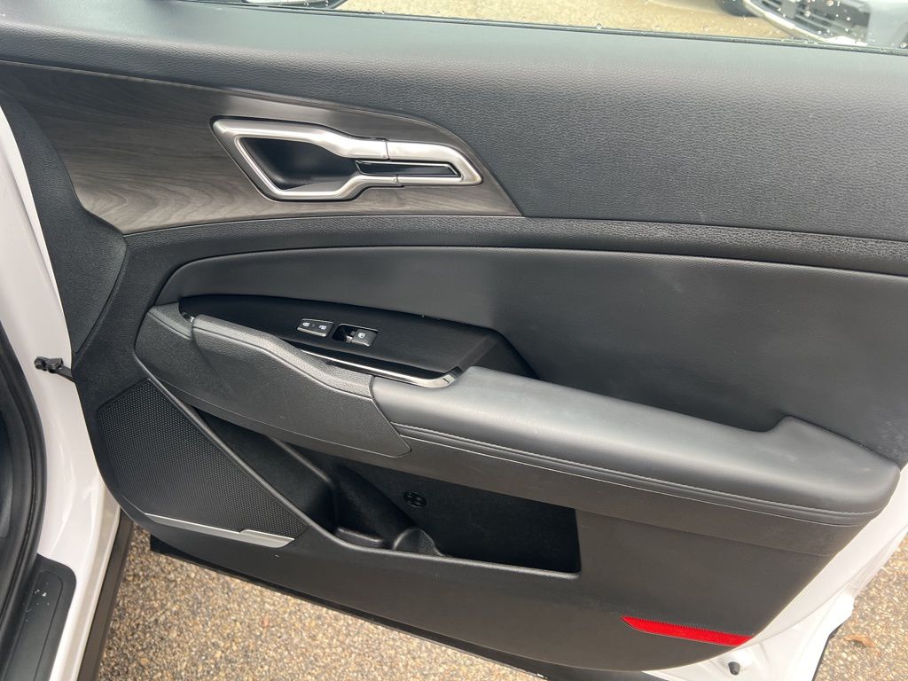 2023 Kia Sportage X-Line photo