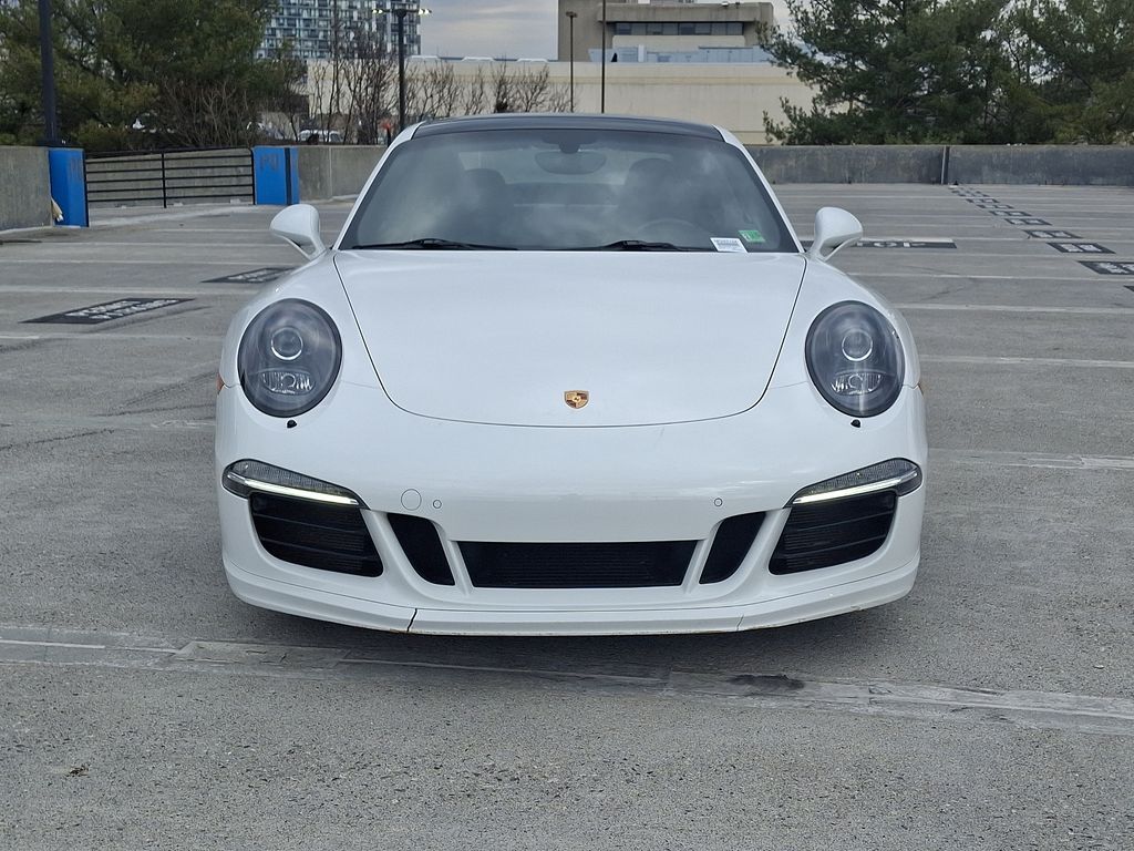 2015 Porsche 911 Carrera S 6