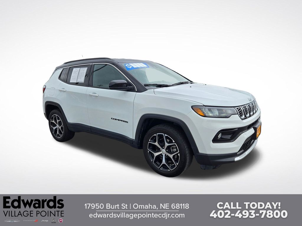 Bright White Clearcoat 2024 Jeep Compass SUV / Crossover Four-Wheel Drive 8-Speed Automatic