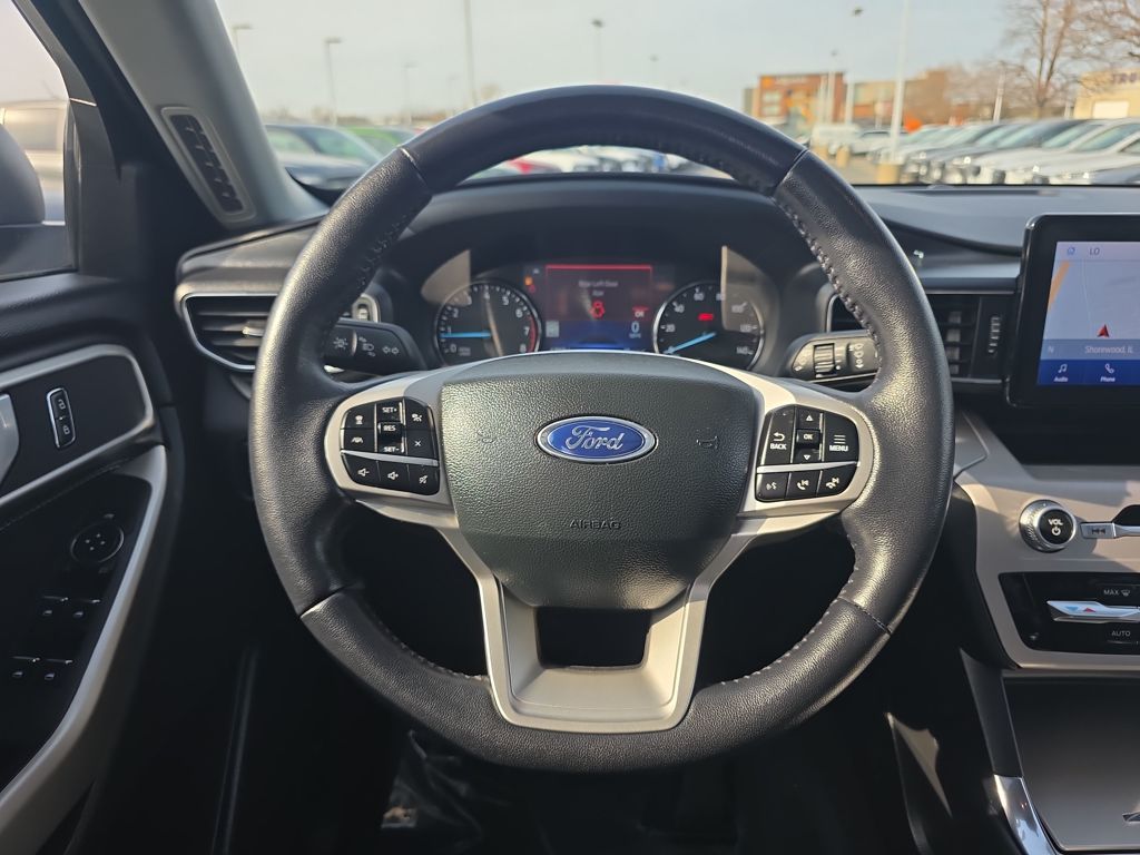 Certified Used 2023 Black Ford XLT image 25