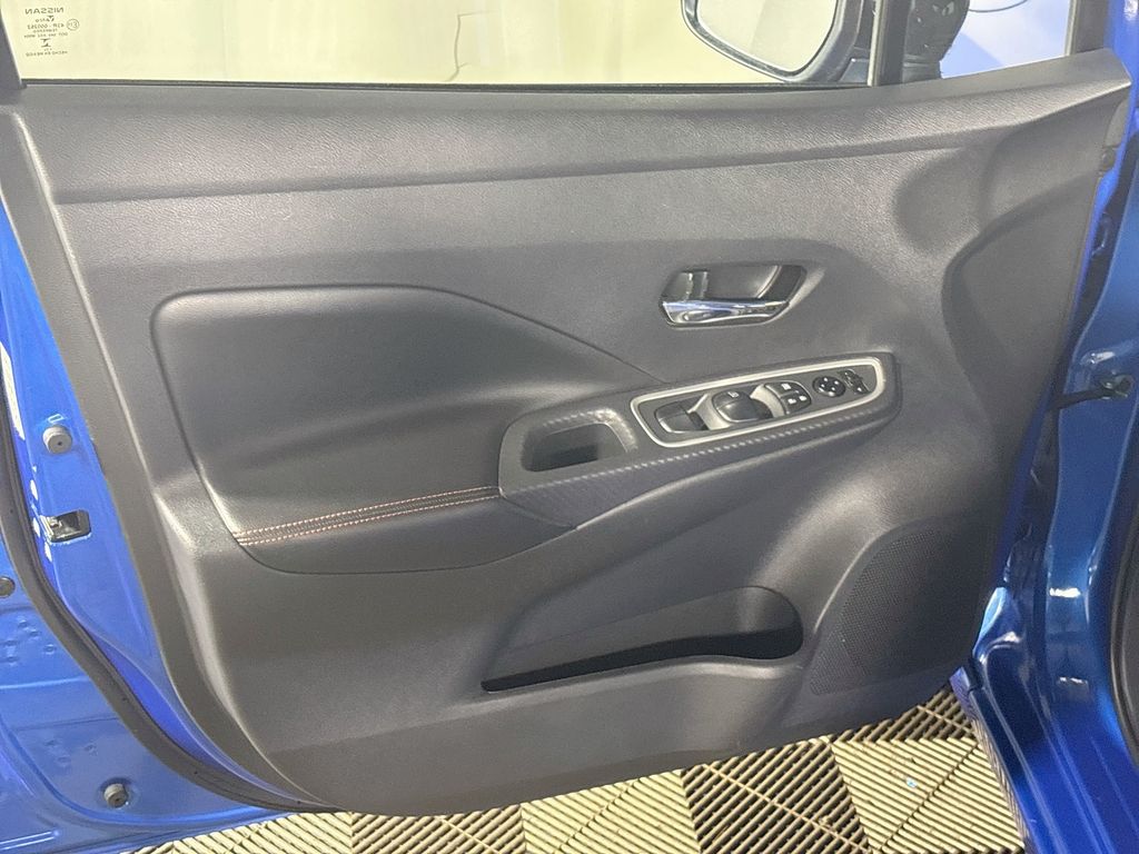 2024 Nissan Versa 1.6 SR
