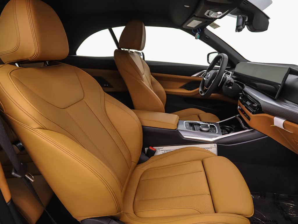 Thumbnail: 2026 BMW 4 Series - 25