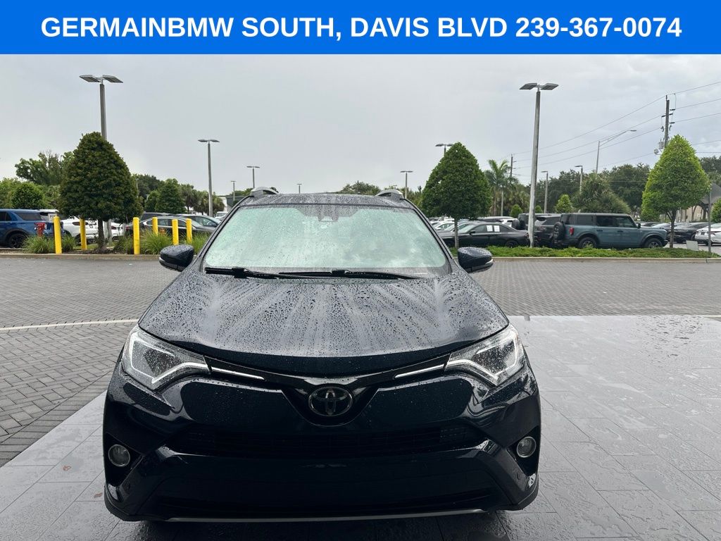Used 2018 Blue Toyota XLE image 2