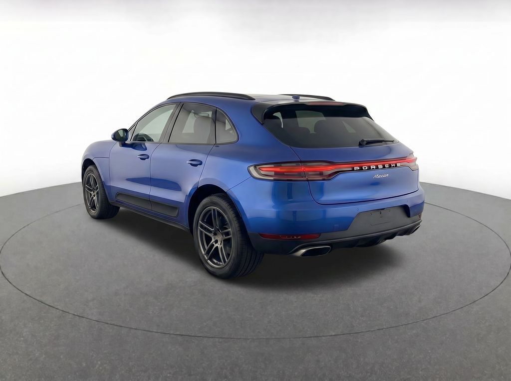 Thumbnail: 2020 Porsche Macan - 32