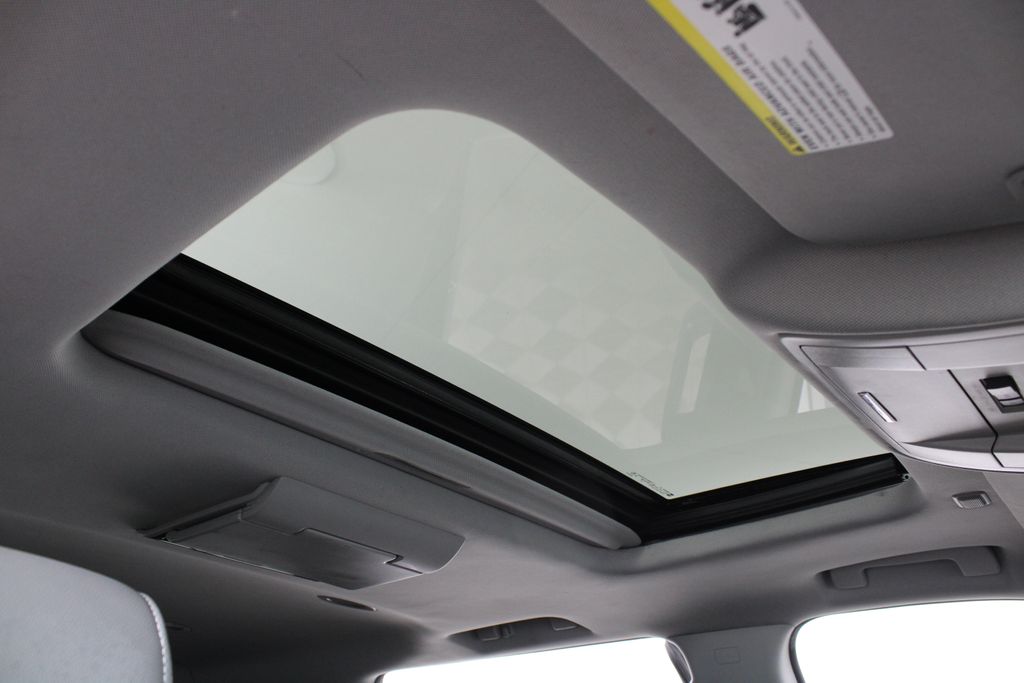 Used 2015 Chevrolet Suburban for sale in 