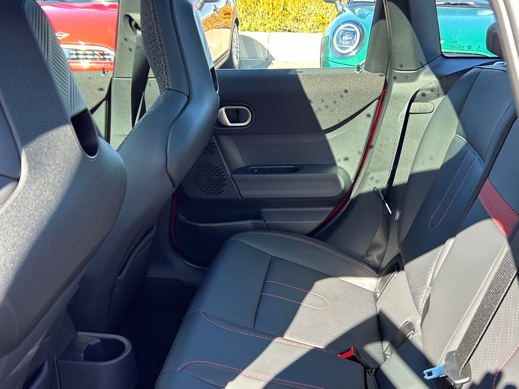 Thumbnail: 2025 MINI Cooper - 29