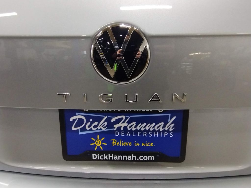 2024 Volkswagen Tiguan 2.0T SE