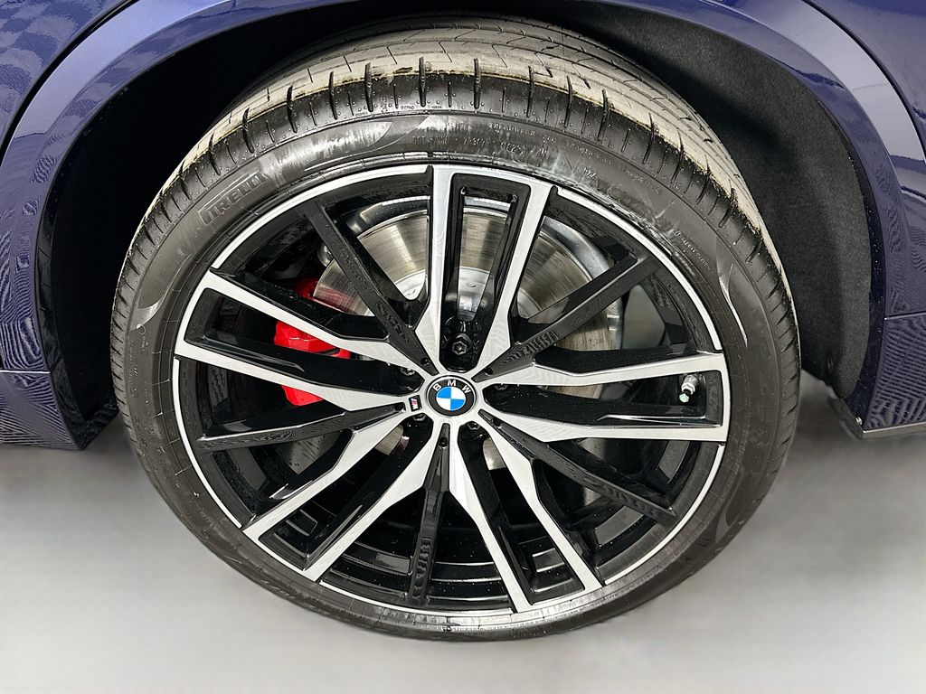 Thumbnail: 2026 BMW X5 - 23