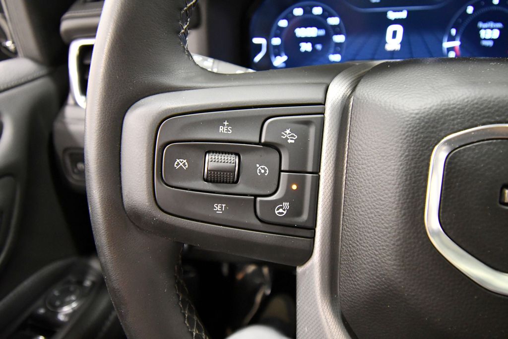 Used 2023 GMC Yukon XL SUV