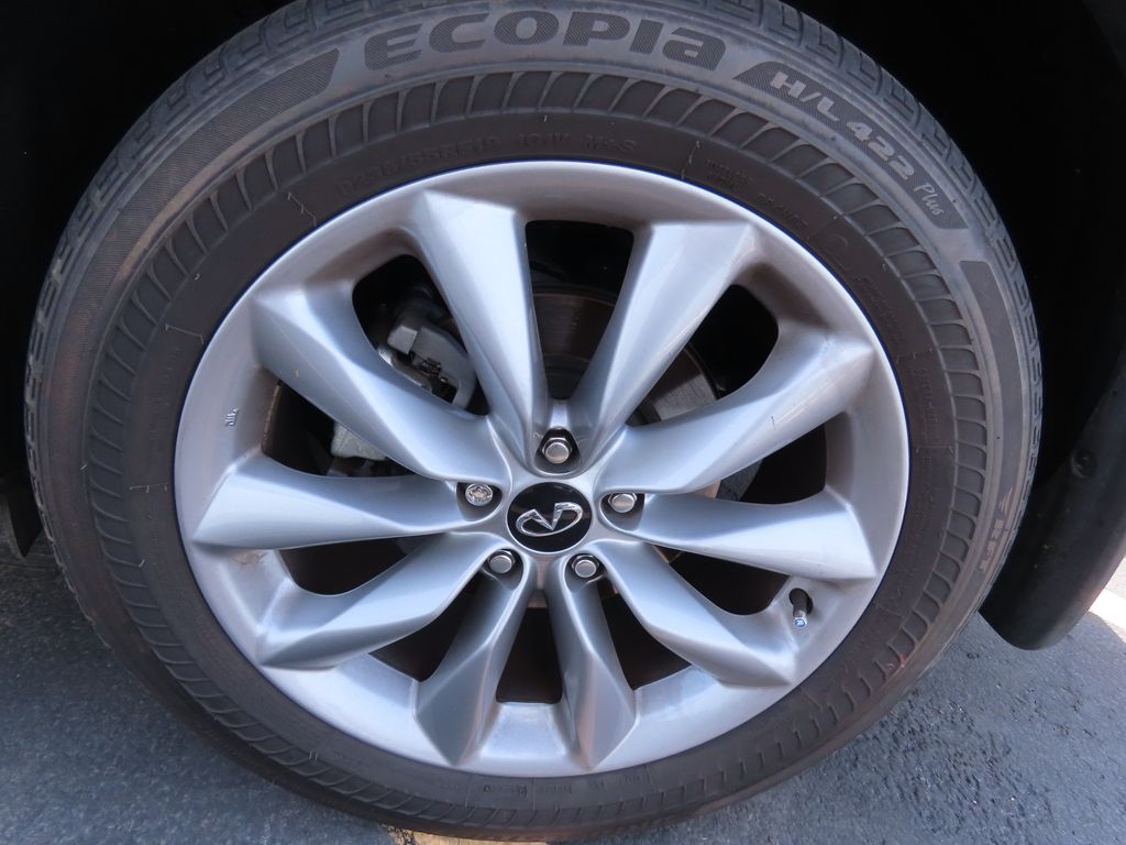 Thumbnail: 2022 INFINITI QX50 - 16