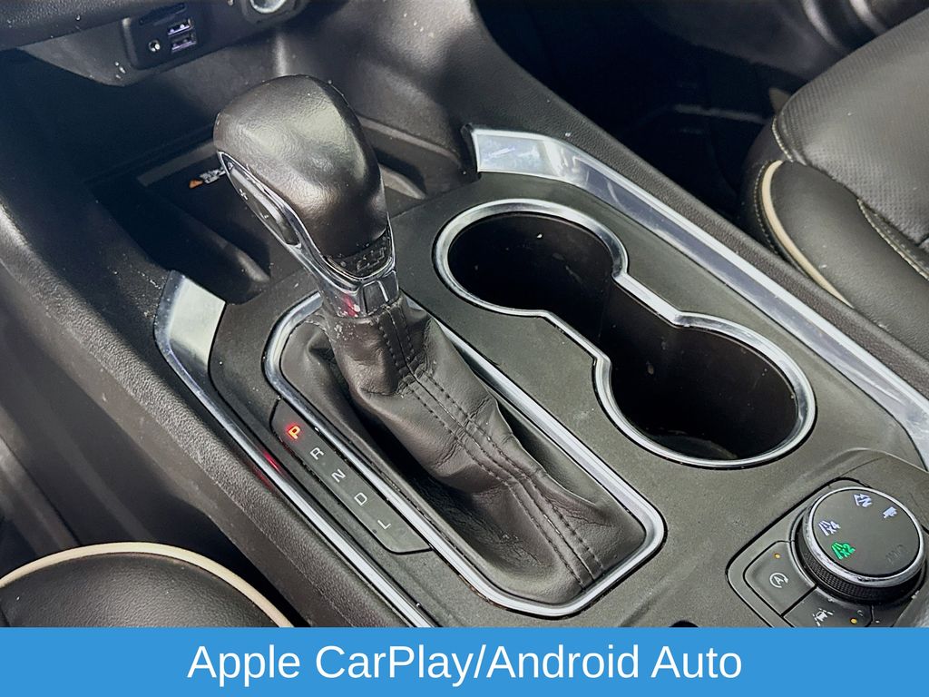 Used Car 2022 Chevrolet Traverse  Premier For Sale Under $35,000 In Austin, Texas