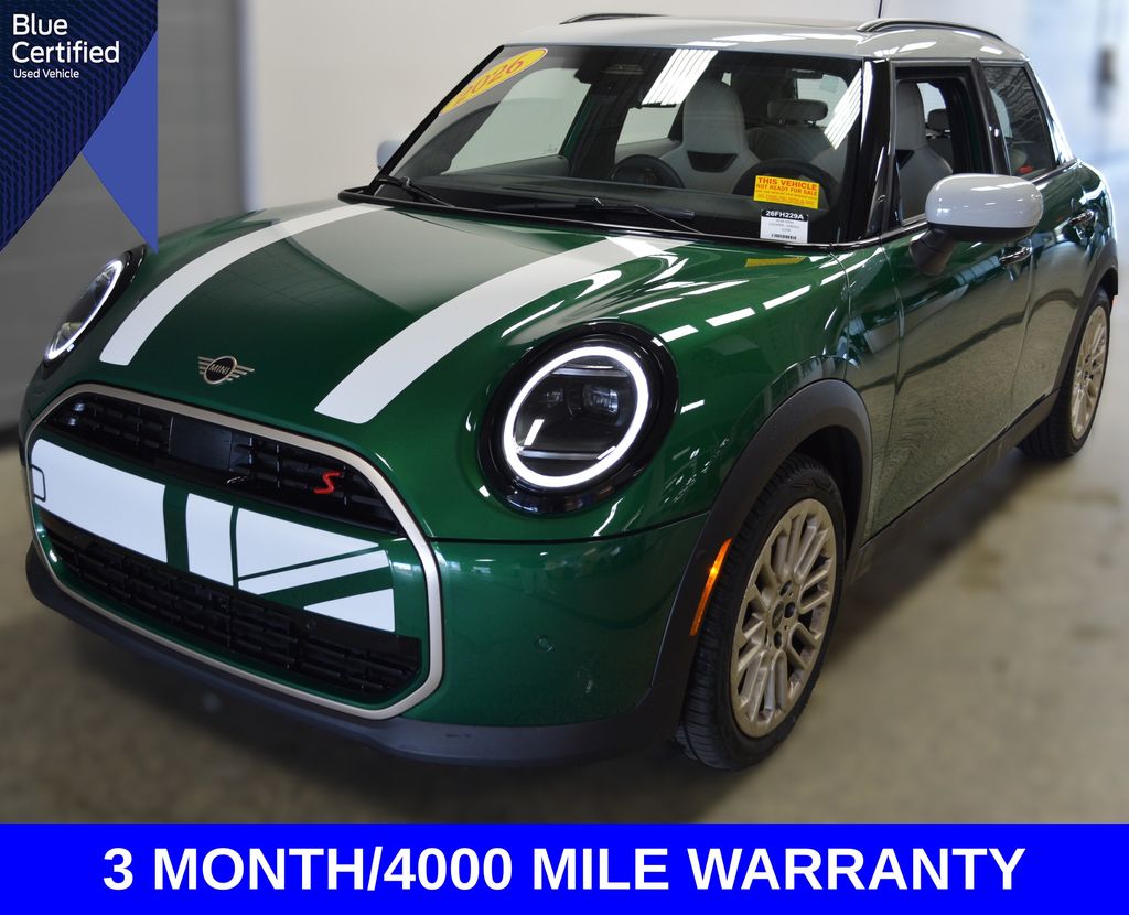 British Racing Green IV Metallic 2026 MINI Cooper S Signature Trim 4-door Hatchback Hatchback Front-Wheel Drive 7-Speed Automatic