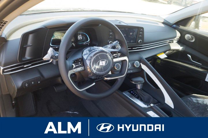 New 2026 Gray Hyundai SE image 13
