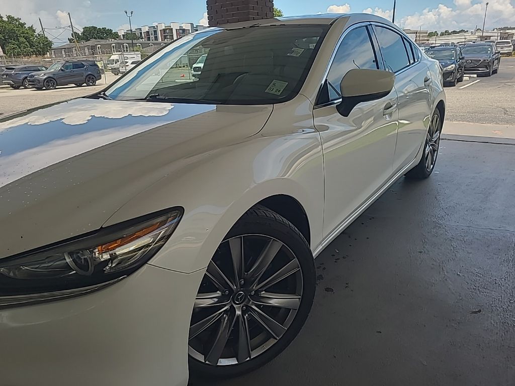 Snowflake White Pearl Mica 2018 Mazda MAZDA6 Sedan Front-Wheel Drive 6-Speed Automatic