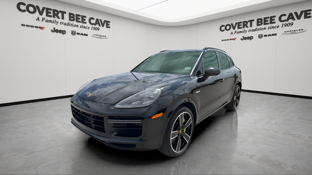 Used Car 2023 Porsche Cayenne E-hybrid  Turbo S For Sale Under $130,000 In Austin, Texas