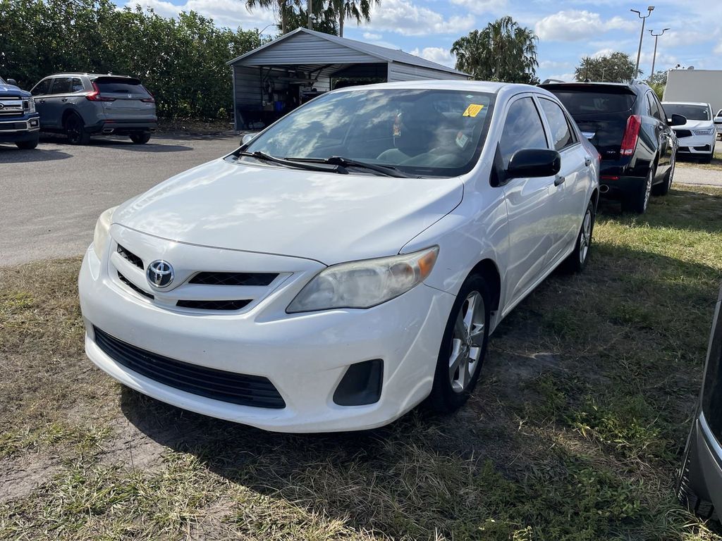 2011 Toyota Corolla LE 7