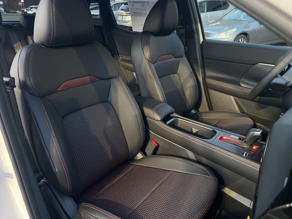 2026 Nissan KICKS SR AWD - Photo 33