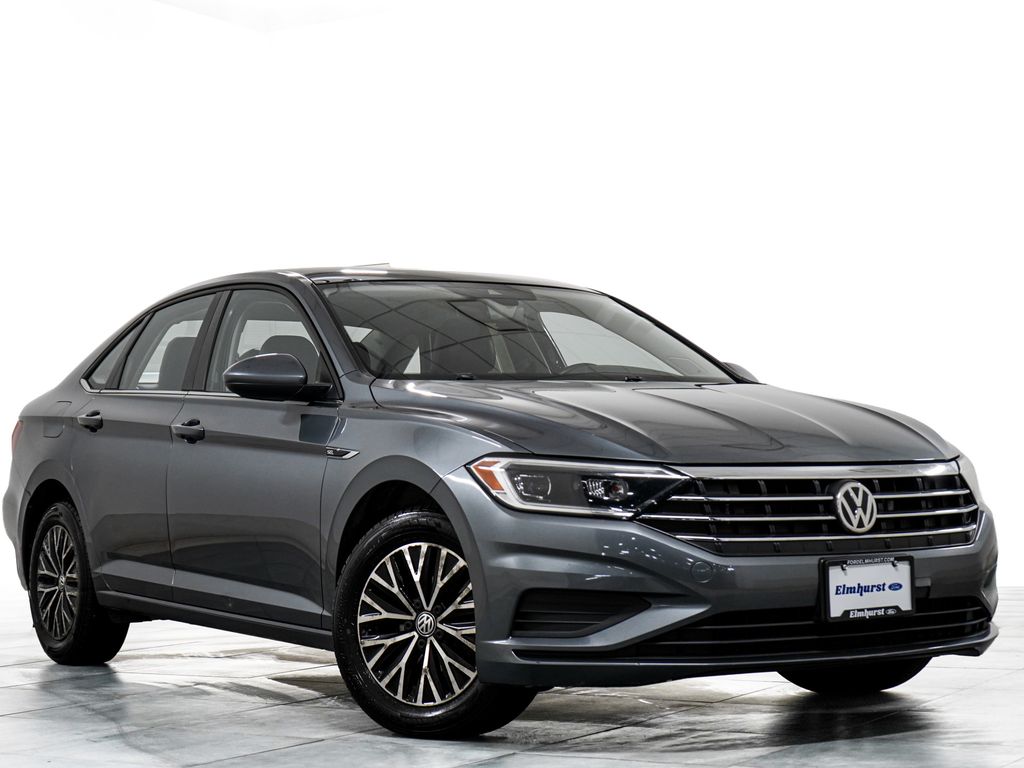 Platinum Gray Metallic 2019 Volkswagen Jetta Sedan Front-Wheel Drive 8-Speed Automatic
