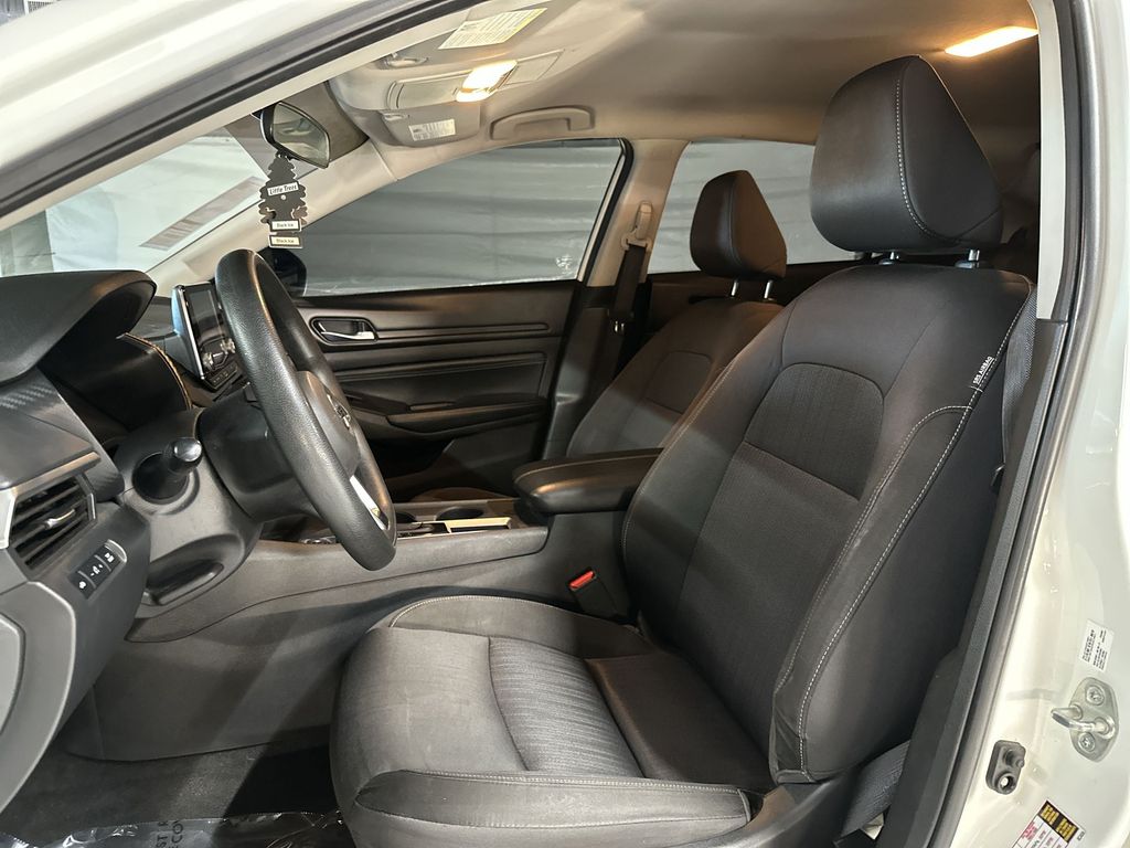 2020 Nissan Altima 2.5 S - 10