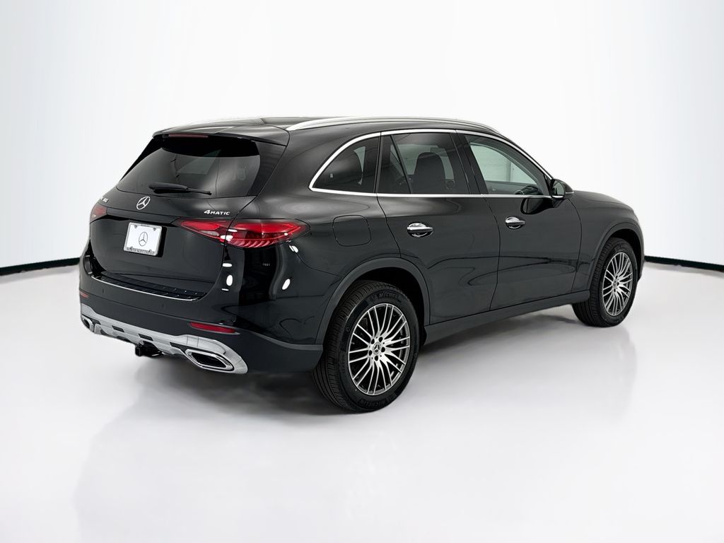 Thumbnail: 2026 Mercedes-Benz GLC - 5