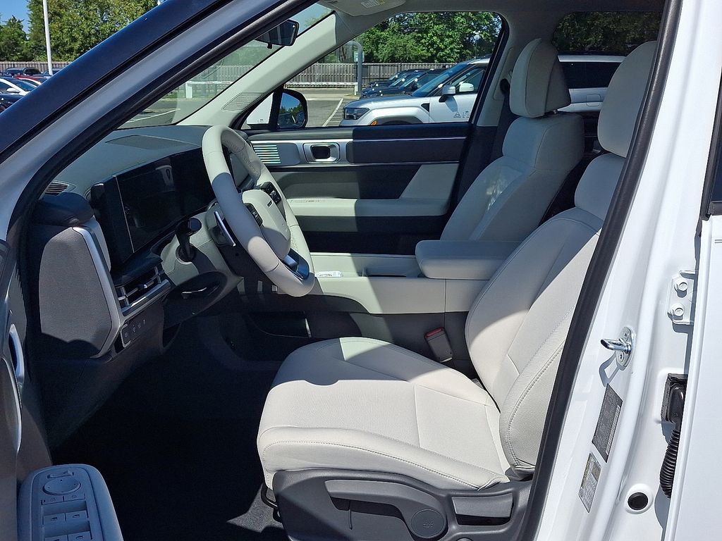 Thumbnail: 2026 Hyundai Santa Fe - 6