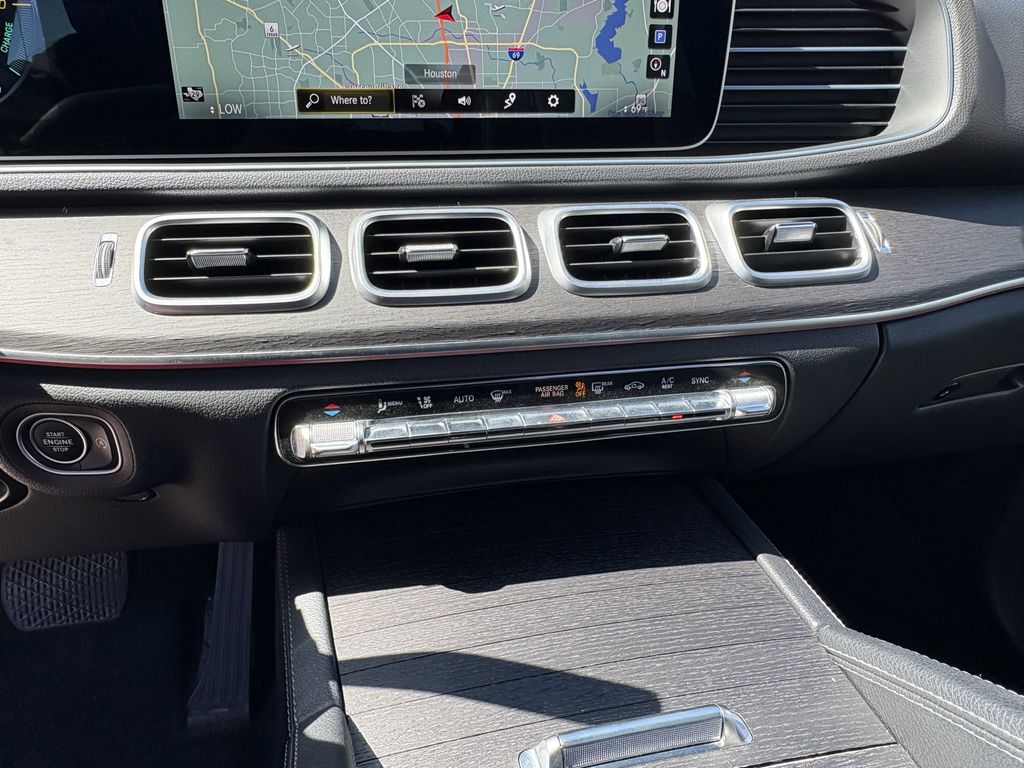 Used 2022 Obsidian Black Metallic Mercedes-Benz GLE 350 image 21