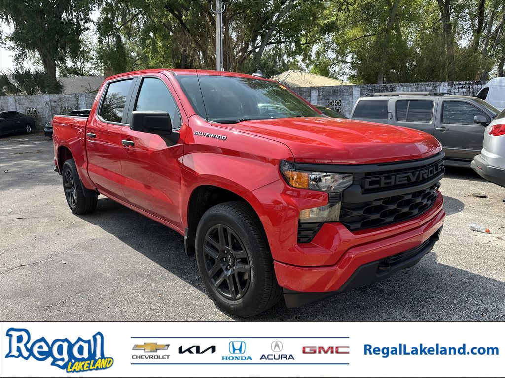 2022 Chevrolet Silverado 1500 Custom Crew Cab RWD