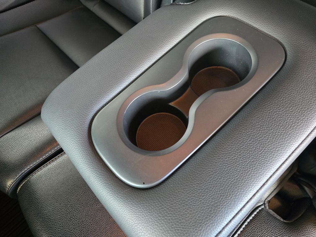 Thumbnail: 2016 Honda Pilot - 17