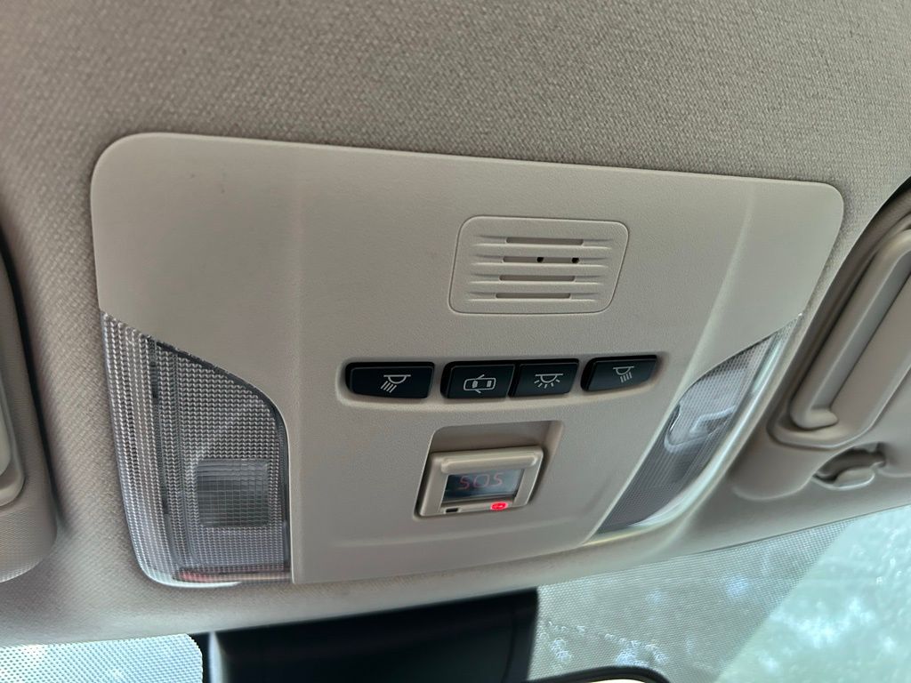 Thumbnail: 2020 Toyota Corolla - 28