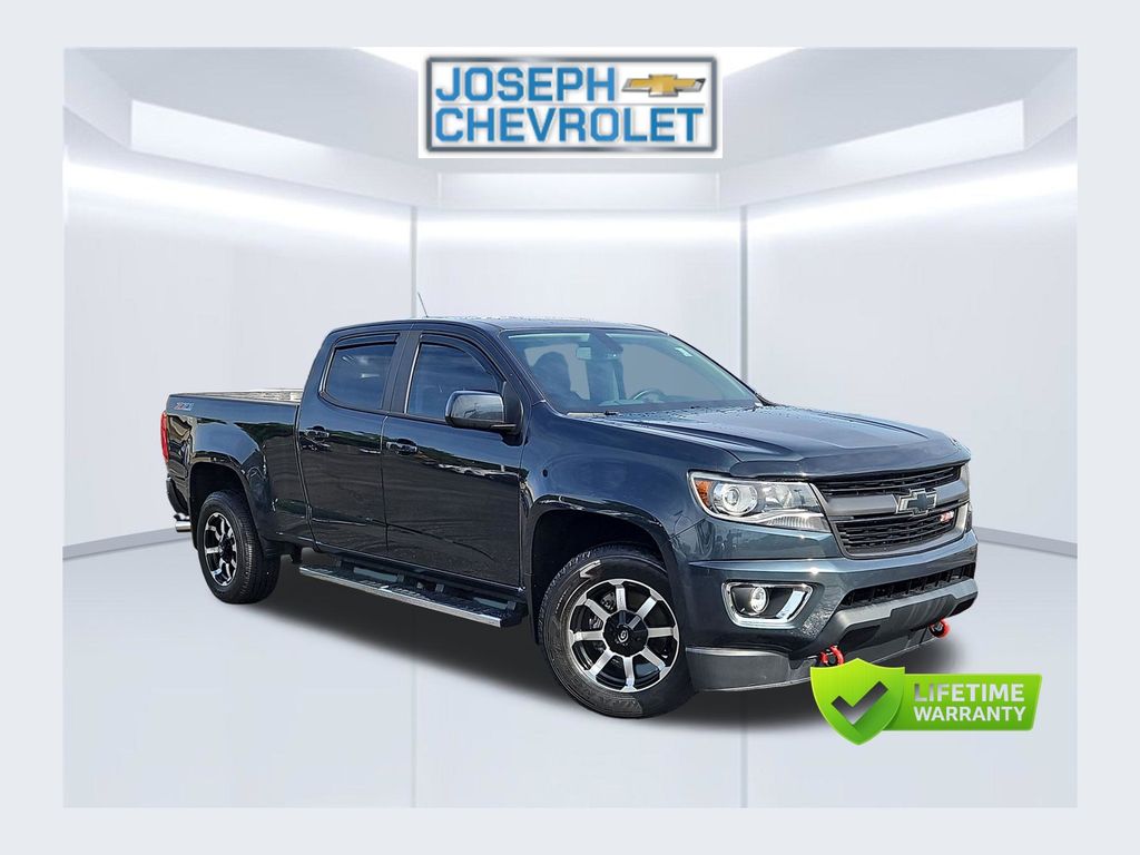Gray (Graphite Metallic) 2018 Chevrolet Colorado Pickup Truck Four-Wheel Drive 8-Speed Automatic