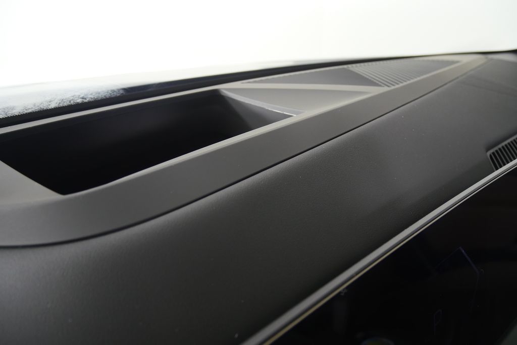 Thumbnail: 2026 BMW X3 - 16